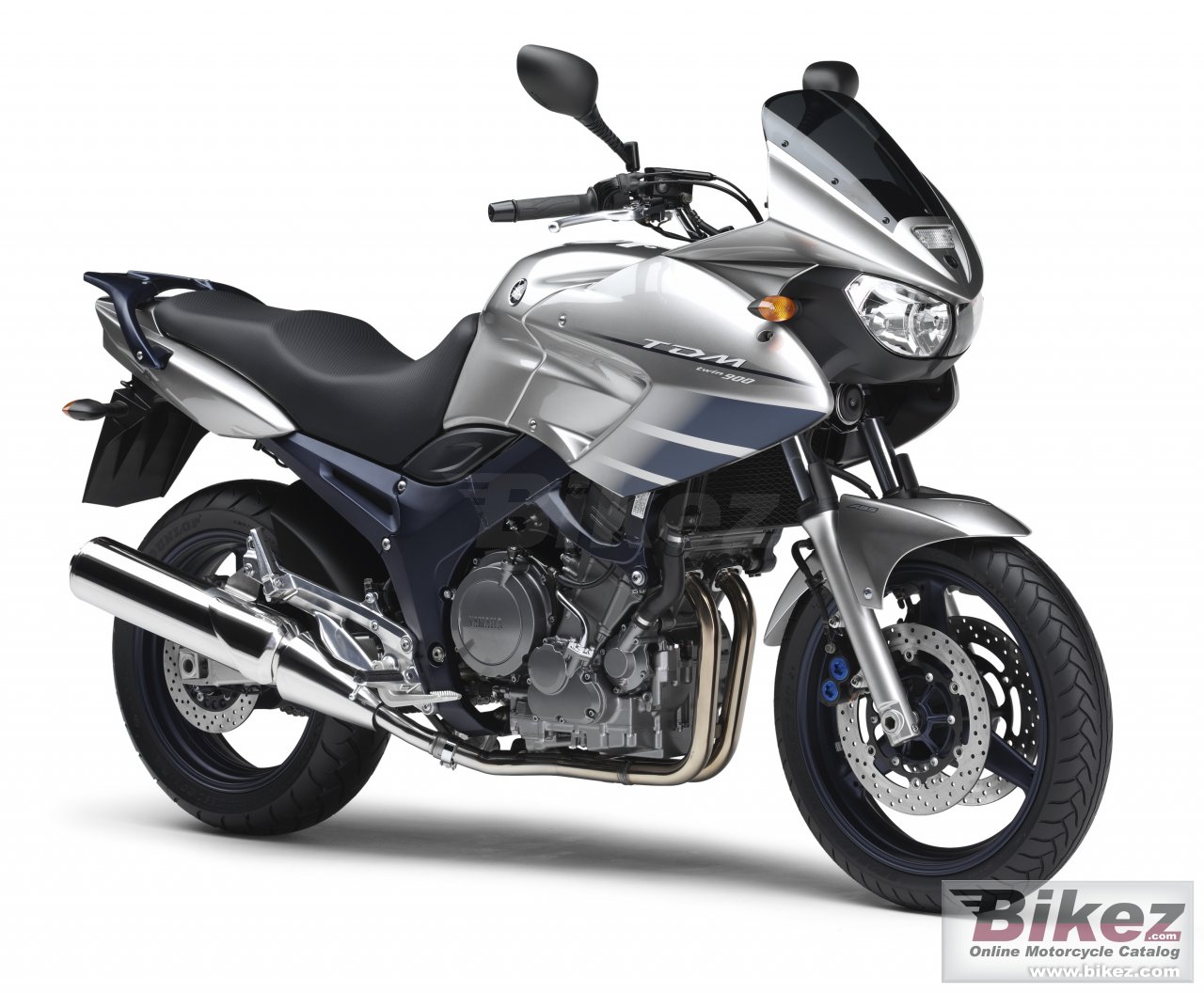 Big Yamaha tdm900-a picture and wallpaper from Bikez.com